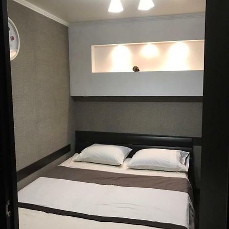 Apartments Gagarina 72 Kryvyj Rih Eksteriør billede